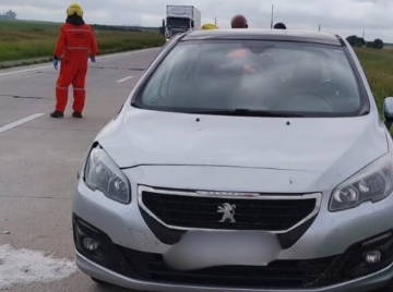 Leones: accidente entre camión y automóvil en la Autopista Ruta 9