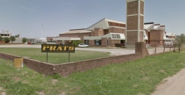 Robó en la ex fábrica Prats, escapó en moto y lo descubrieron porque se le iban cayendo los objetos