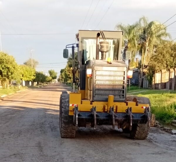 La Municipalidad inicia urgente reacondicionamiento de calles tras el temporal