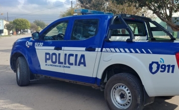 Le robaron dinero y joyas de plata al dejar estacionada su camioneta en Marcos Juárez