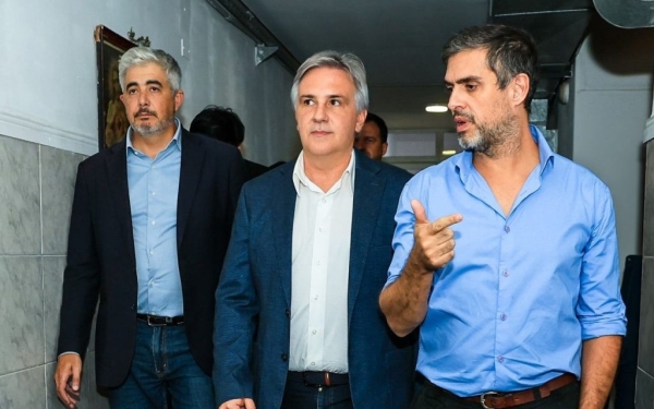 La Provincia refuerza el hospital Abel Ayerza en medio de la crisis del PAMI