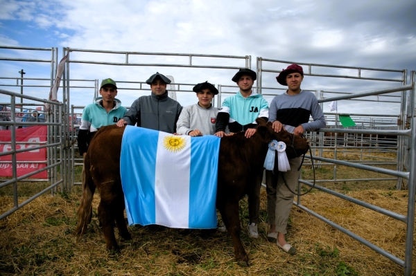 IPEA 209 de Marcos Juárez: estudiantes protagonistas en Todoláctea y Agroactiva 2026