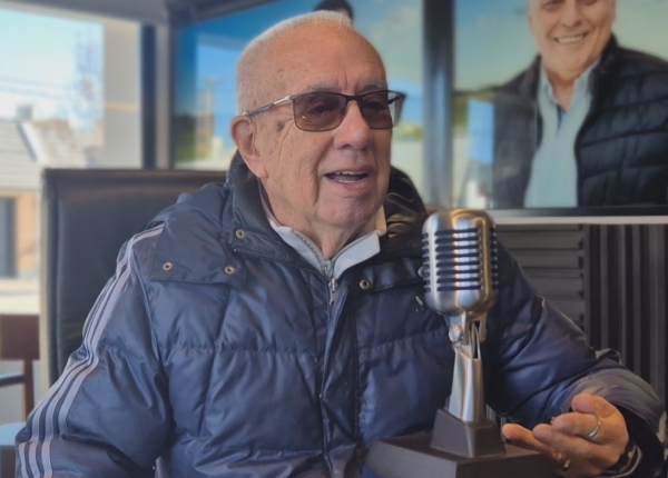 A los 87 años, Roberto Cuello fue víctima de una estafa virtual y pidió extremar los cuidados