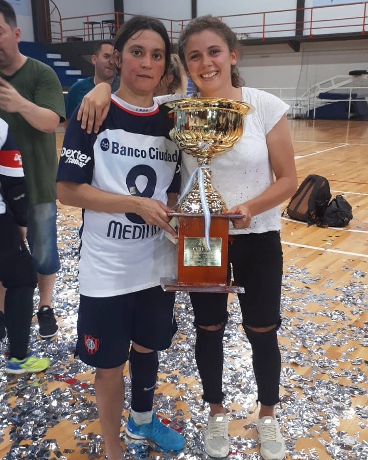 Eliana Medina, la marcosjuarense multicampeona de fútbol