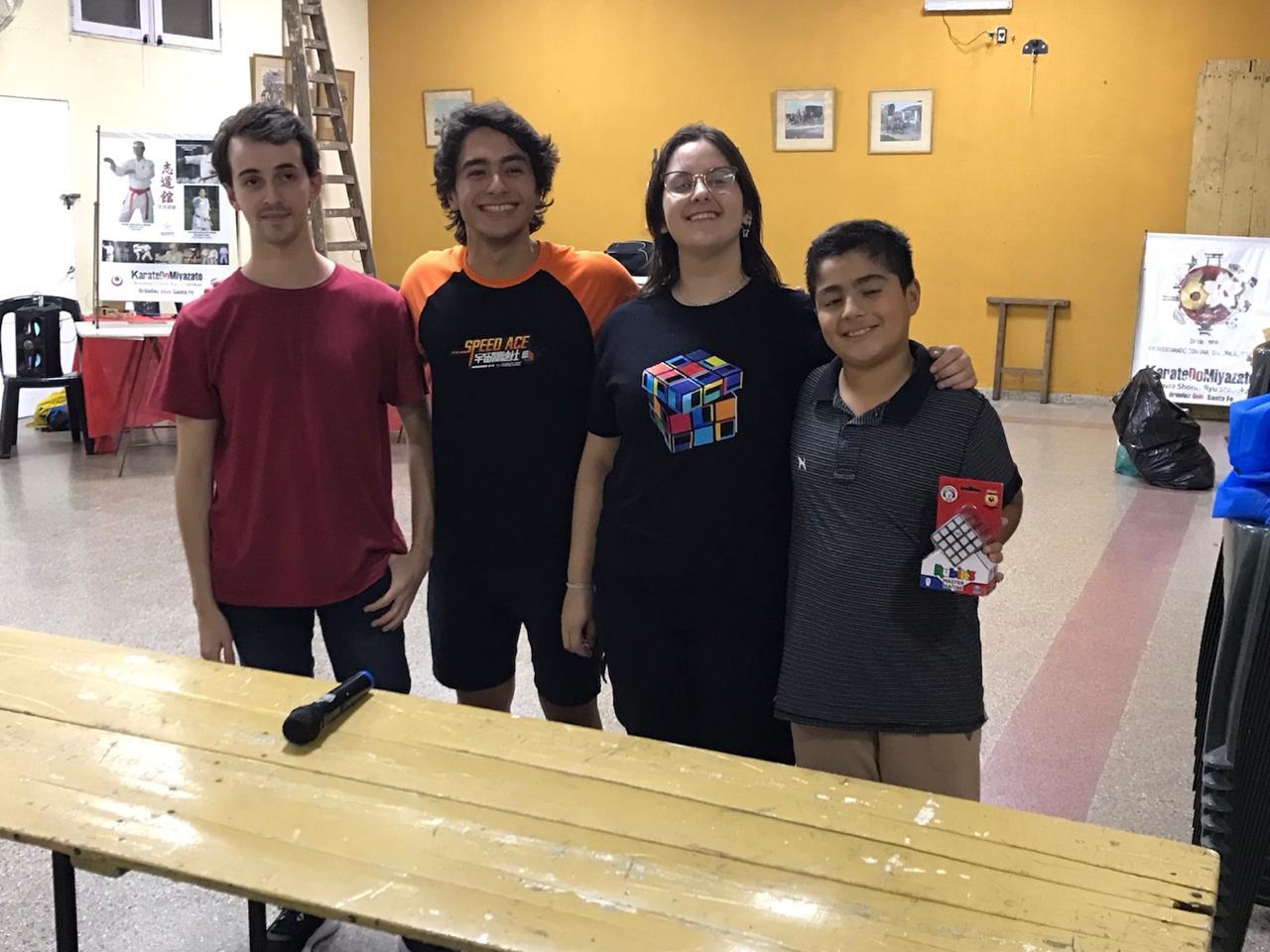 Lautaro: Empecé el cubo Rubik como un juego y ahora me apasiona la competencia