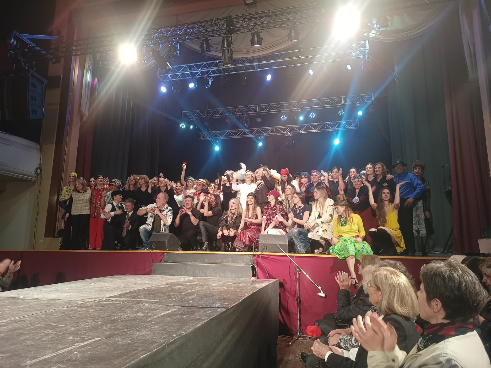 Más de 550 personas vibraron con la Pasarela del Arte en Marcos Juárez