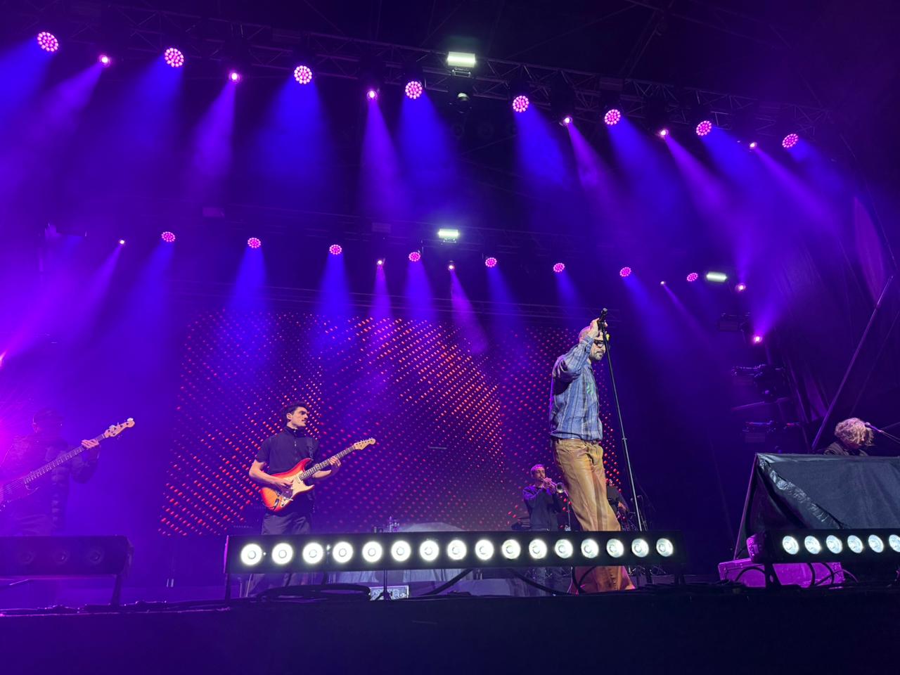 Frío en el aire, calor en el alma: Abel Pintos puso el broche de oro a la Fiesta del Corazón Productivo del país