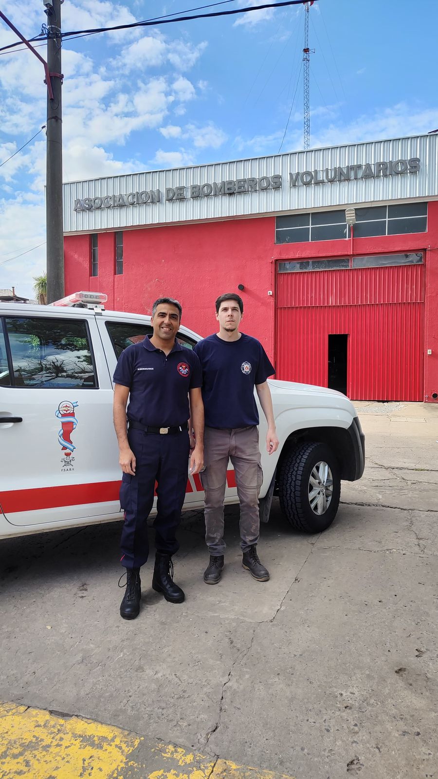 Bomberos de Armstrong se movilizan a Chubut para colaborar en la búsqueda de pareja de adultos desaparecidos