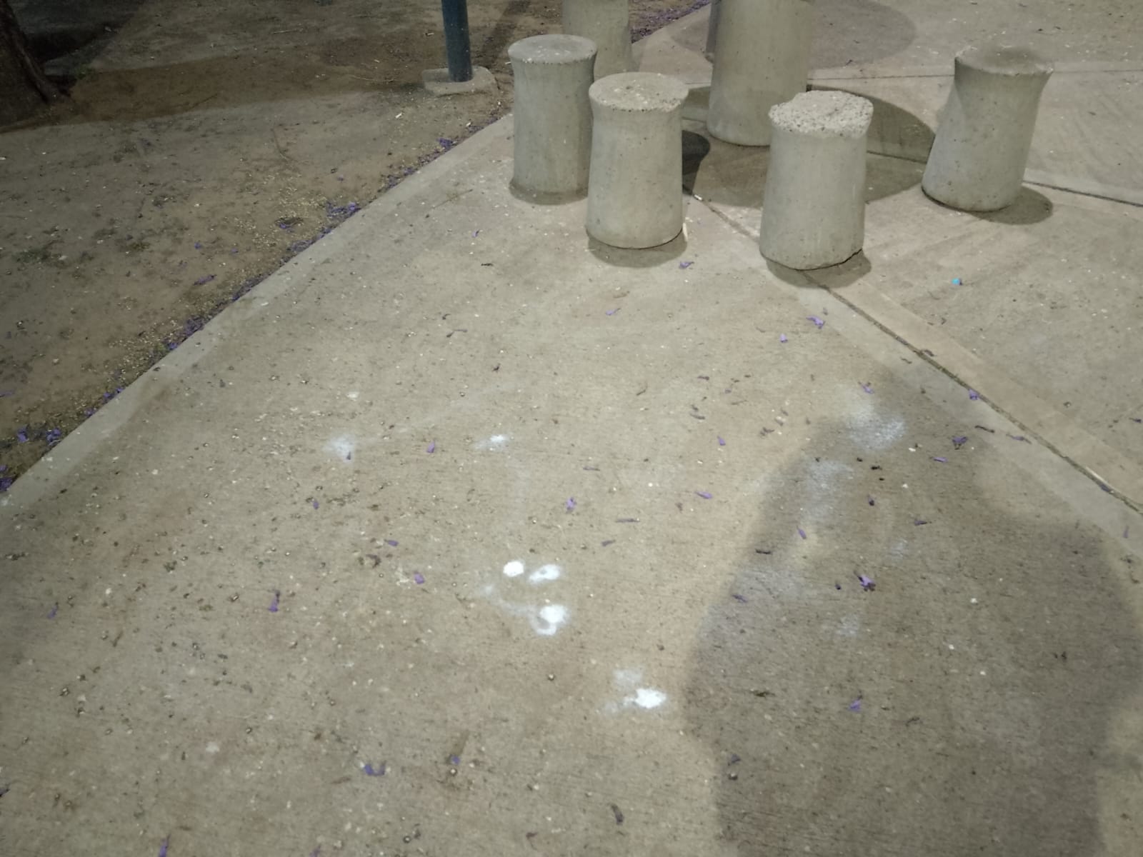 Operativos en Inriville y Monte Buey: Un menor sorprendido haciendo grafitis en la plaza ,un adulto conduciendo con ingesta de 0,8 graduación alcóholica y motocicletas con irregularides