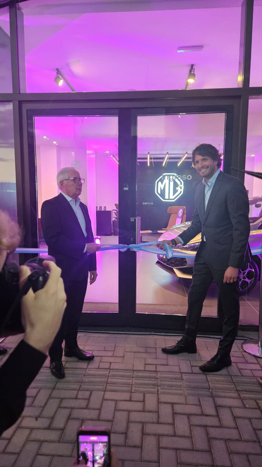Con tradición y futuro: así presentó Giorgi Automotores el nuevo espacio de MG en Rosario