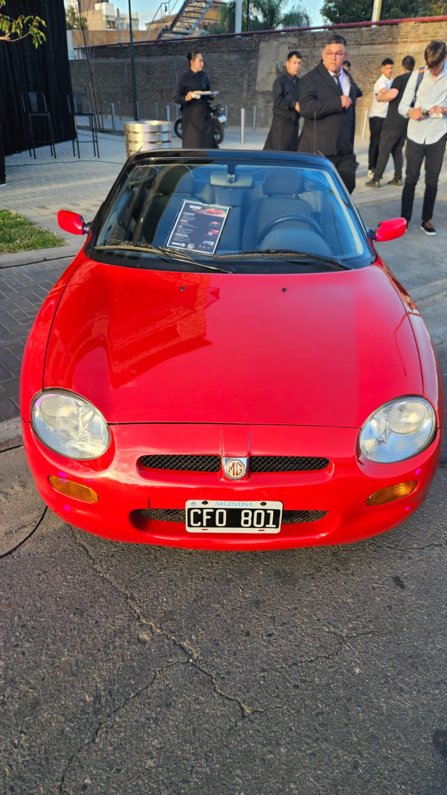 Con tradición y futuro: así presentó Giorgi Automotores el nuevo espacio de MG en Rosario