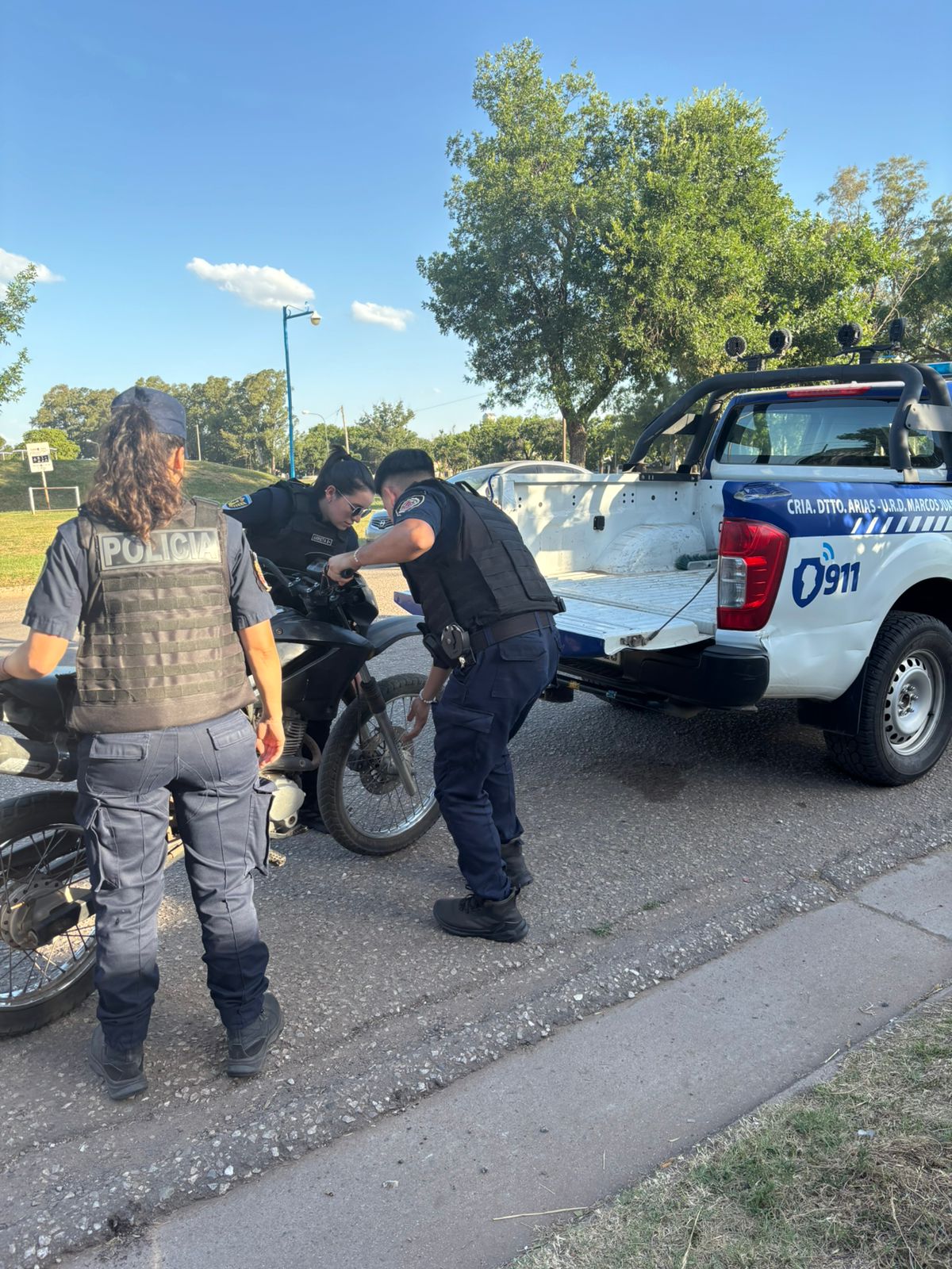 Fin de semana: 14 vehículos secuestrados y un detenido por circular en una moto robada 