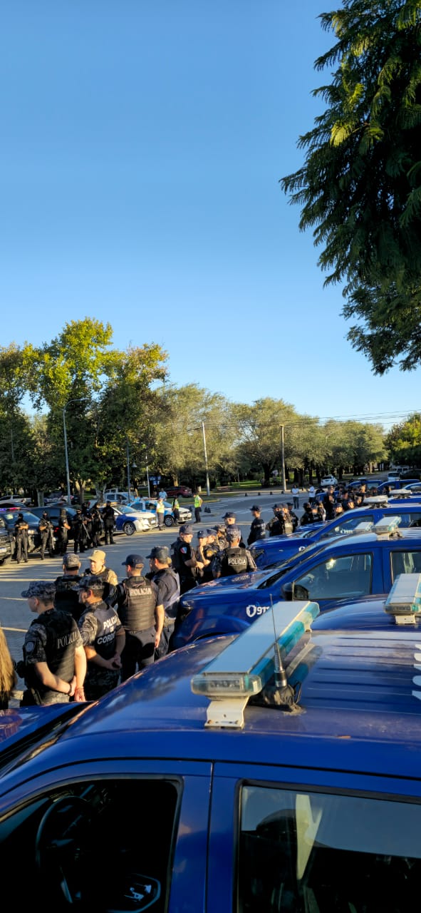 Secuestran 20 motocicletas y detienen a dos personas en operativo interfuerza en Marcos Juárez