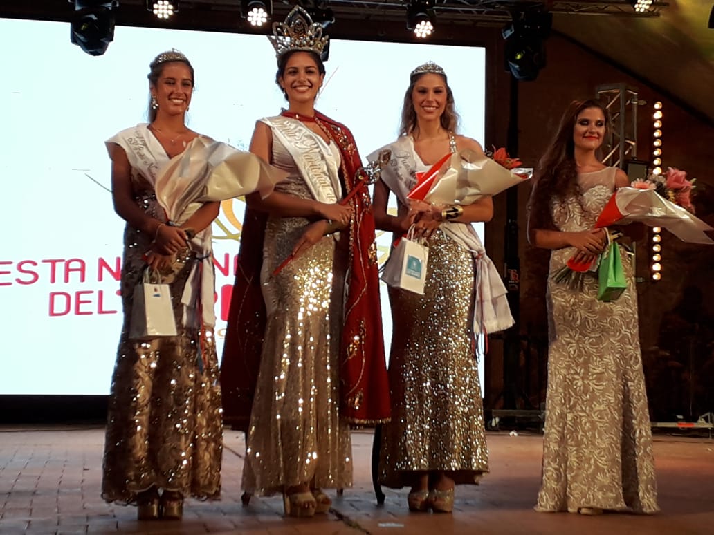 Lourdes Sosa, de Chaco, es la nueva reina Fiesta Nacional del Trigo