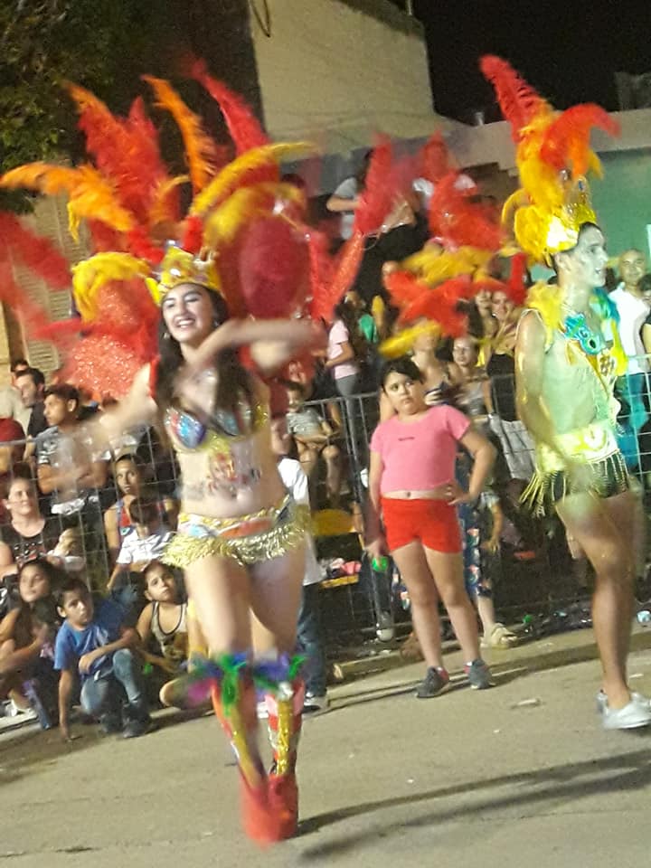 Marcos Juárez: Harumi arrasó en el carnaval llevandose 5 premios