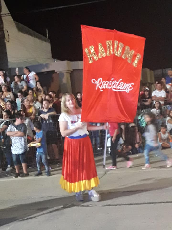 Marcos Juárez: Harumi arrasó en el carnaval llevandose 5 premios