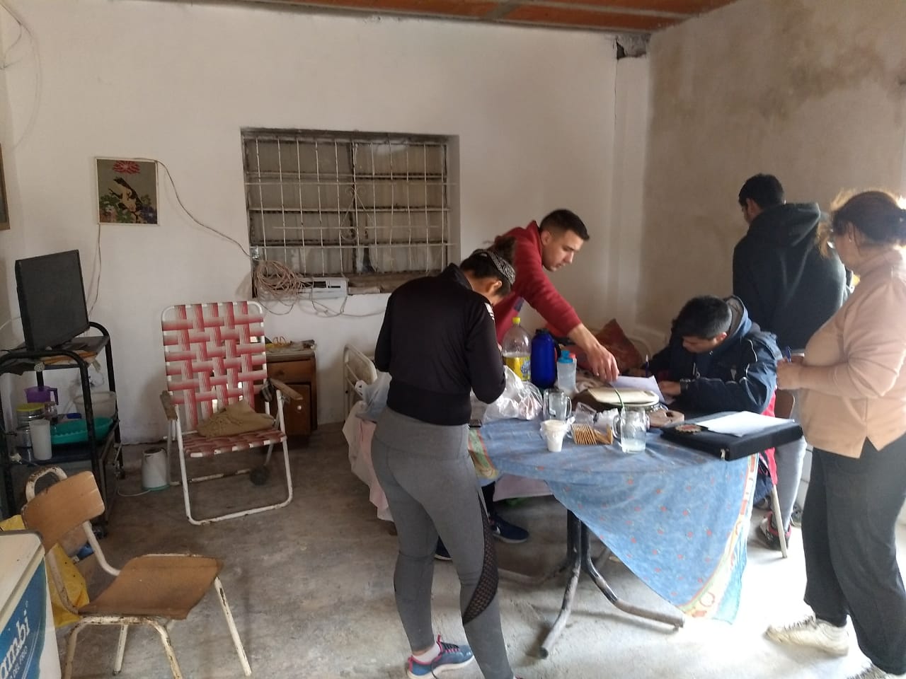 Detienen a 4 sujetos por un robo en zona rural de Leones