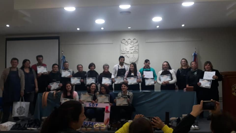 Finalizó el taller de compostura de calzados