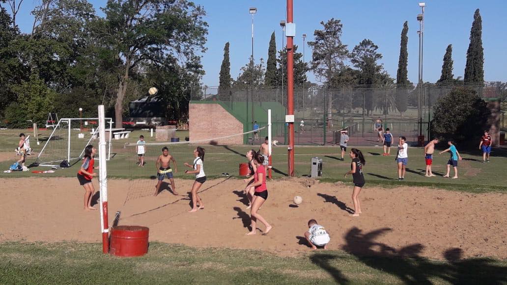 Más de 500 participantes en el cierre de fin de año del Club Argentino
