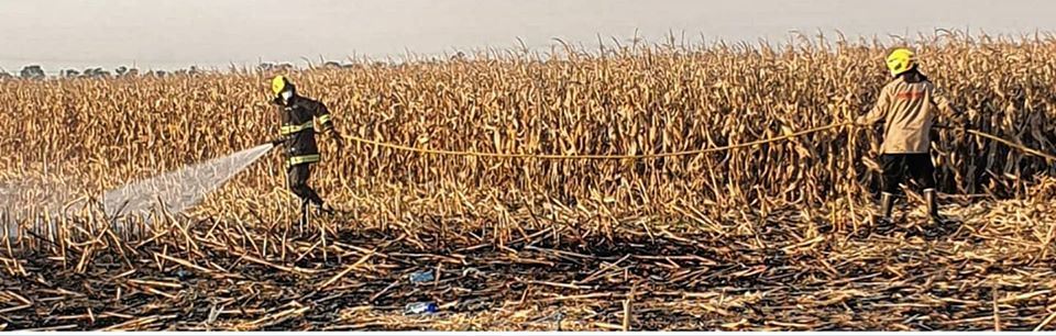 Incendio de cosechadora al este de Marcos Juárez