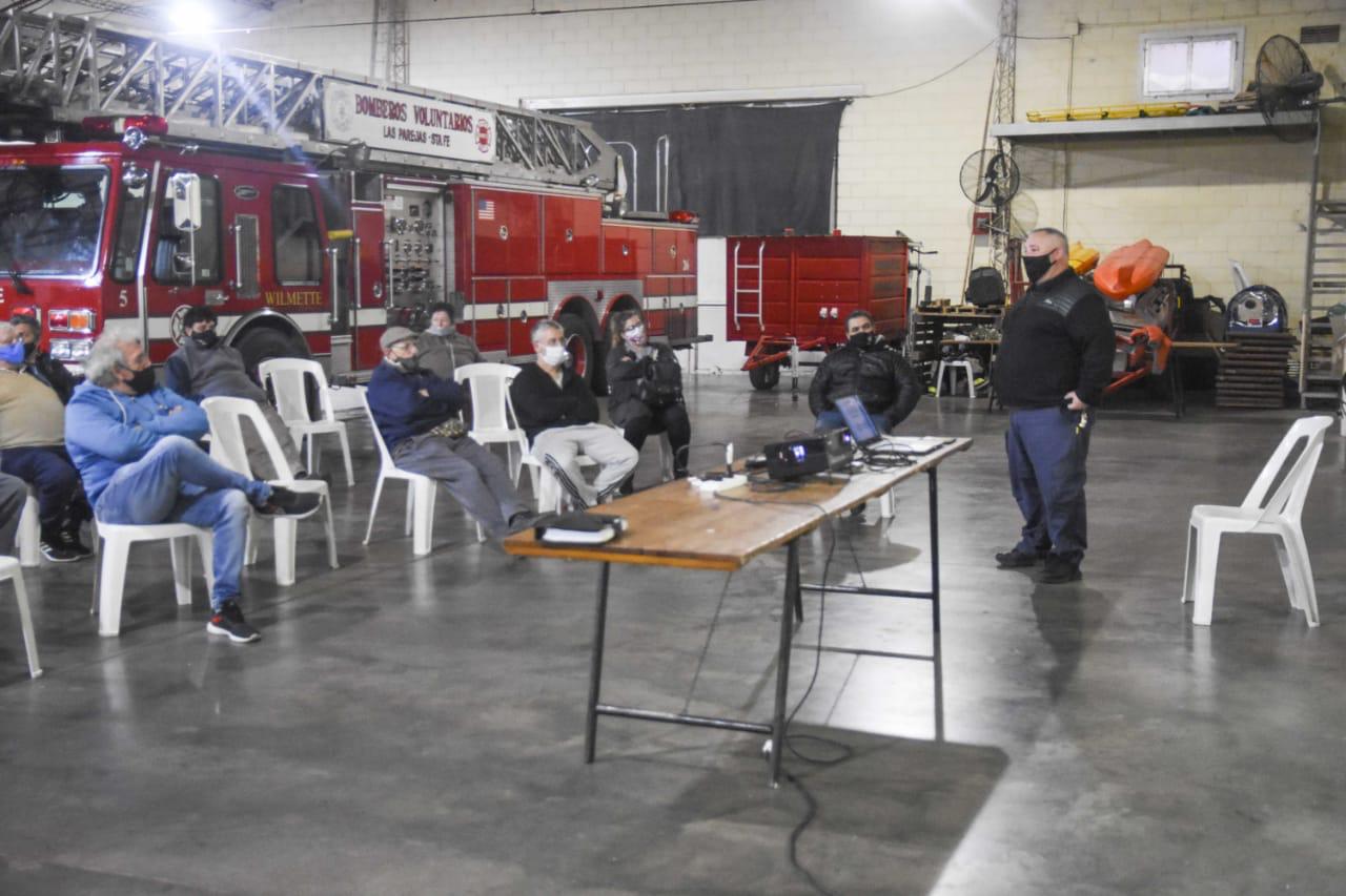 Reunión informativa en la Central de Operaciones