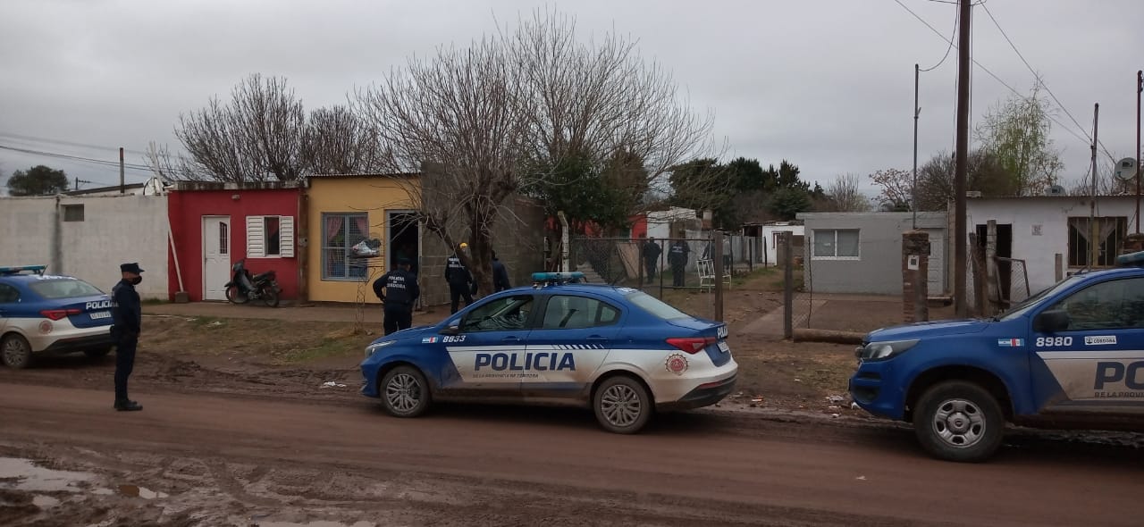 8 allanamientos confirmados por el robo de motocicletas y un hecho de usurpación