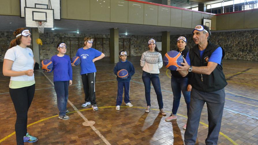 Walter Garrone: “La práctica del deporte es fundamental para los ciegos”