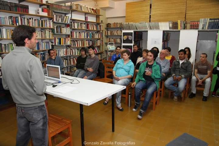 “El trabajo del bibliotecario es un gran desafío por tanta información” dijo Maricel Di Genno
