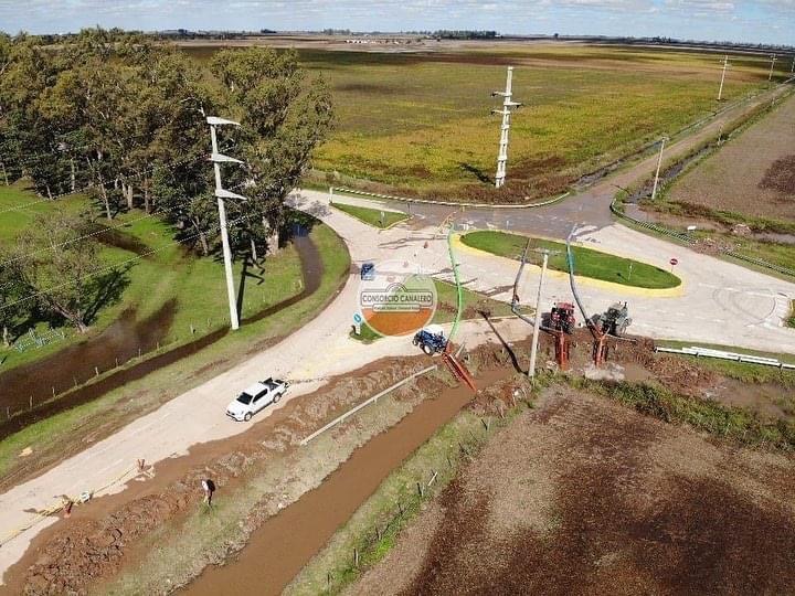Descenso de agua gracias a las arroceras y la salida del sol en Marcos Juárez 