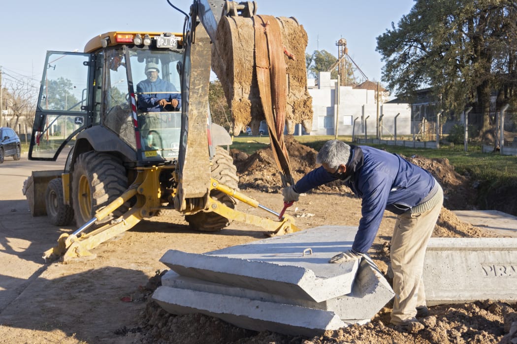 Construcción de dos rotondas en el sector suroeste