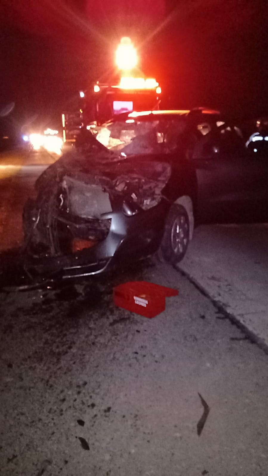 Una mujer y dos menores fueron hospitalizados tras accidentarse