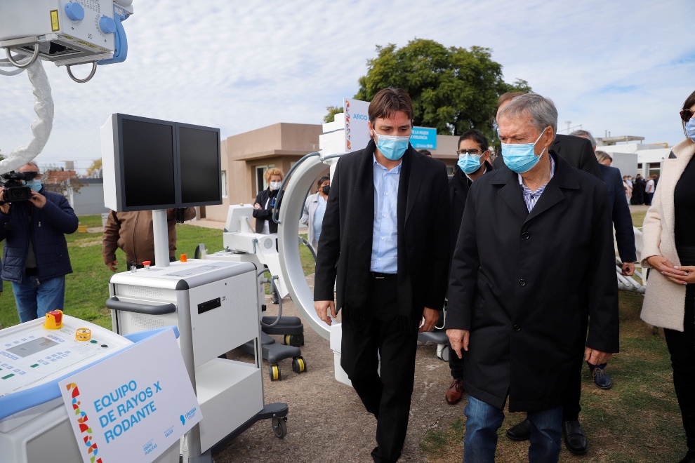 Schiaretti firmó convenio para un nuevo Centro de Rehabilitación en el Hospital Abel Ayerza