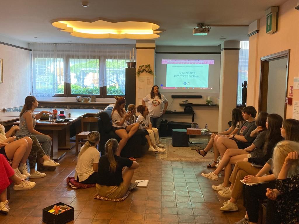 Marcos Juárez formó parte del encuentro de Eco-Comunidades en Italia