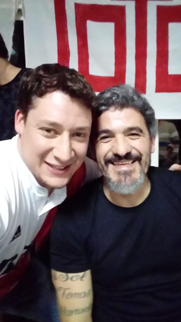 Envianos tu foto, video o mensaje de audio a nuestras líneas
