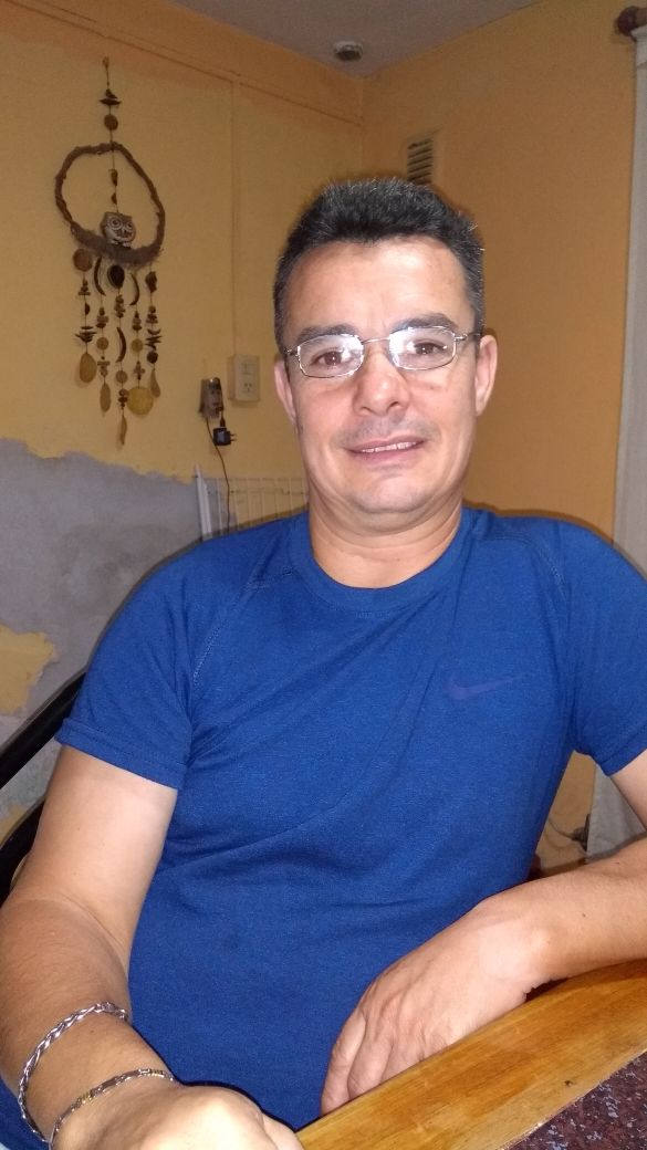 Envianos tu foto, video o mensaje de audio a nuestras líneas