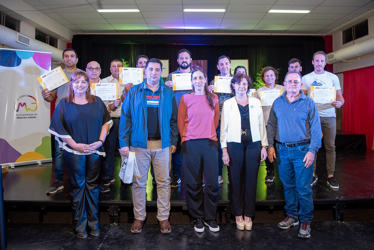 Primera graduación de las Capacitaciones de Oficios 2023